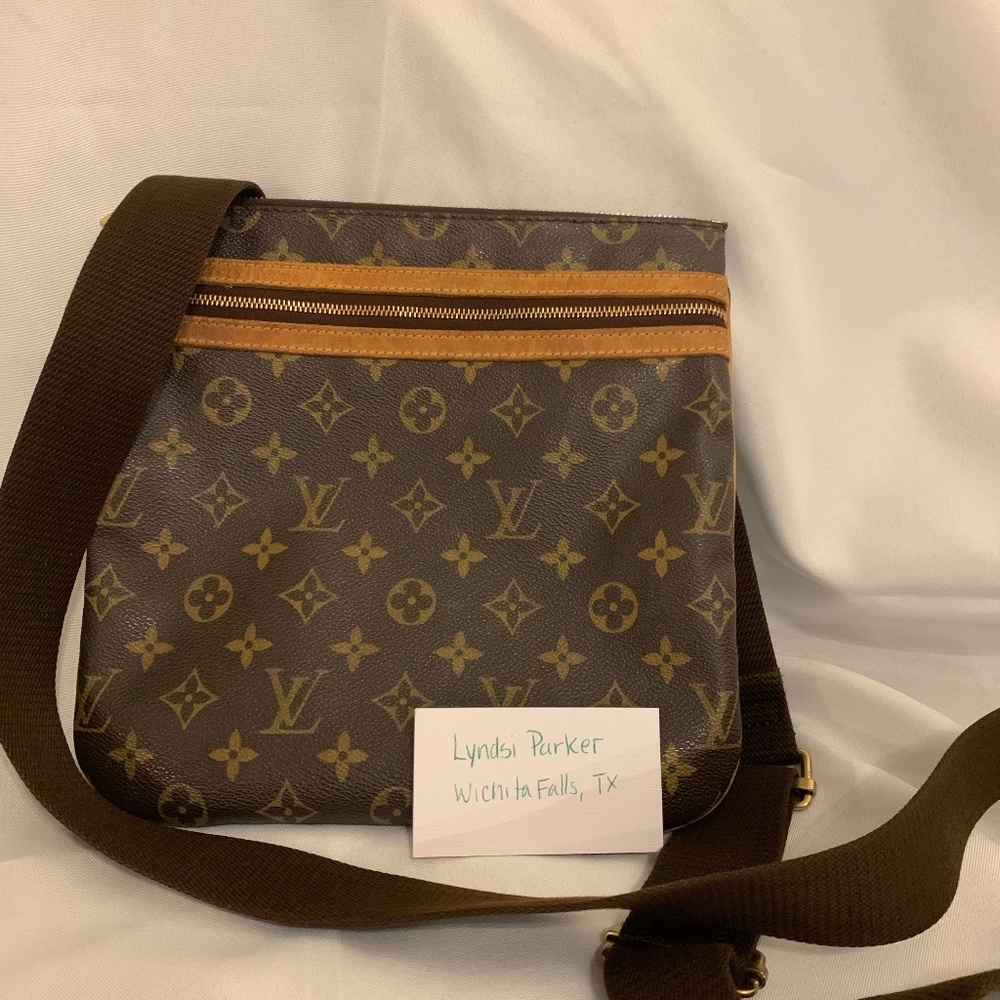 🖤Authentic Louis Vuitton Bosphore Mono Crossbody🖤